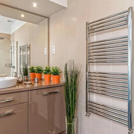 Luxury Paulay Street Daire