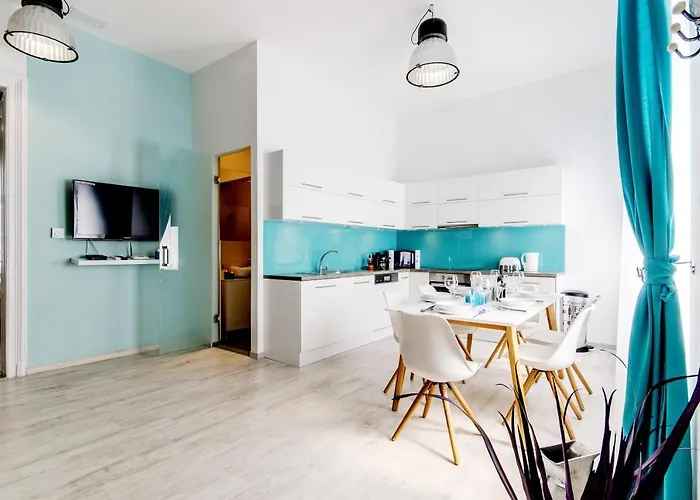 Luxury Apartamento *